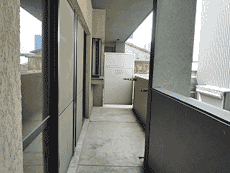 �����}���V�����̗l�Ȓ��݃}���V�����I�A�[�o�l�b�N�X�Z�V�]