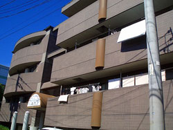 �����݂��}���V�����̗l�Ȓ��ݕ����I2�ʃo���R�j�[�̊p�����ł��I