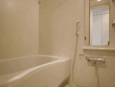 �ϐ��n�E�X�{�H�̓��ЂŒ��l�C�����I�t�@�~�[���t�^�o1LDK