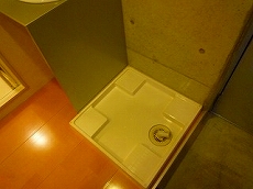 �O���[���h�D�E�_�C��