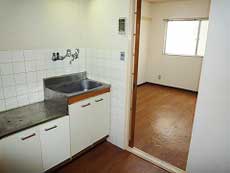 �}�W���[���R