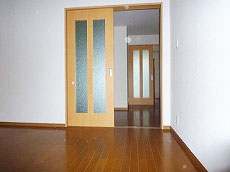 �ʏo��2���ڑ݉�