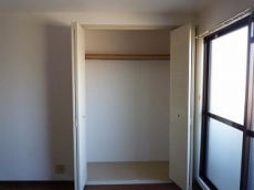 �A���}�[�i�k���ꉮ