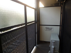 ���r�A��