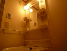 ���r�A��