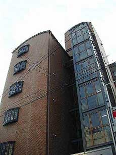 �t�����h�n�C�c