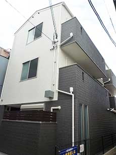 ���[���U