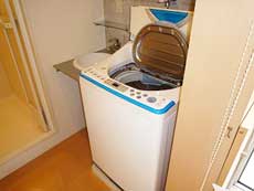 �O���[���h�D�E�_�C��