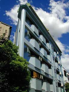 �r�o���[�q���Y�k���ꉮ