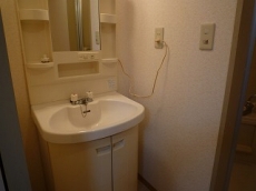 ���C�����n�C�c���ꉮ