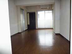 �G�X�e�[�g�g�c