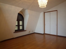 ���]���P��