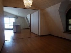 ���]���P��