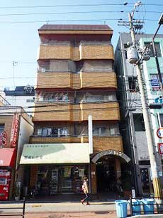 ���]���P��