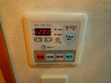 ���E�t�H���e�V������