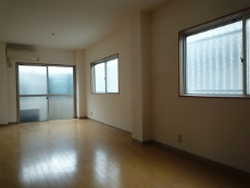 ����X�؃}���V����