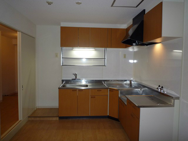 �J�[�U�[�ݗ�