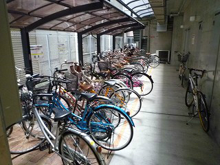 �O���[���h�D�E�_�C��