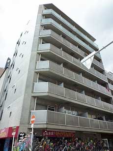 �O���[���h�D�E�_�C��