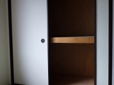 ���]�l�b�g�Z�V�]