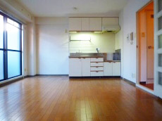 ���]���}���[�l