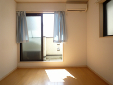 �ʏo��1���ڑ݉�