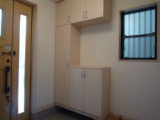 �ʏo��1���ڑ݉�