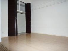 ������ �ʏo�� ���s�X���Y��